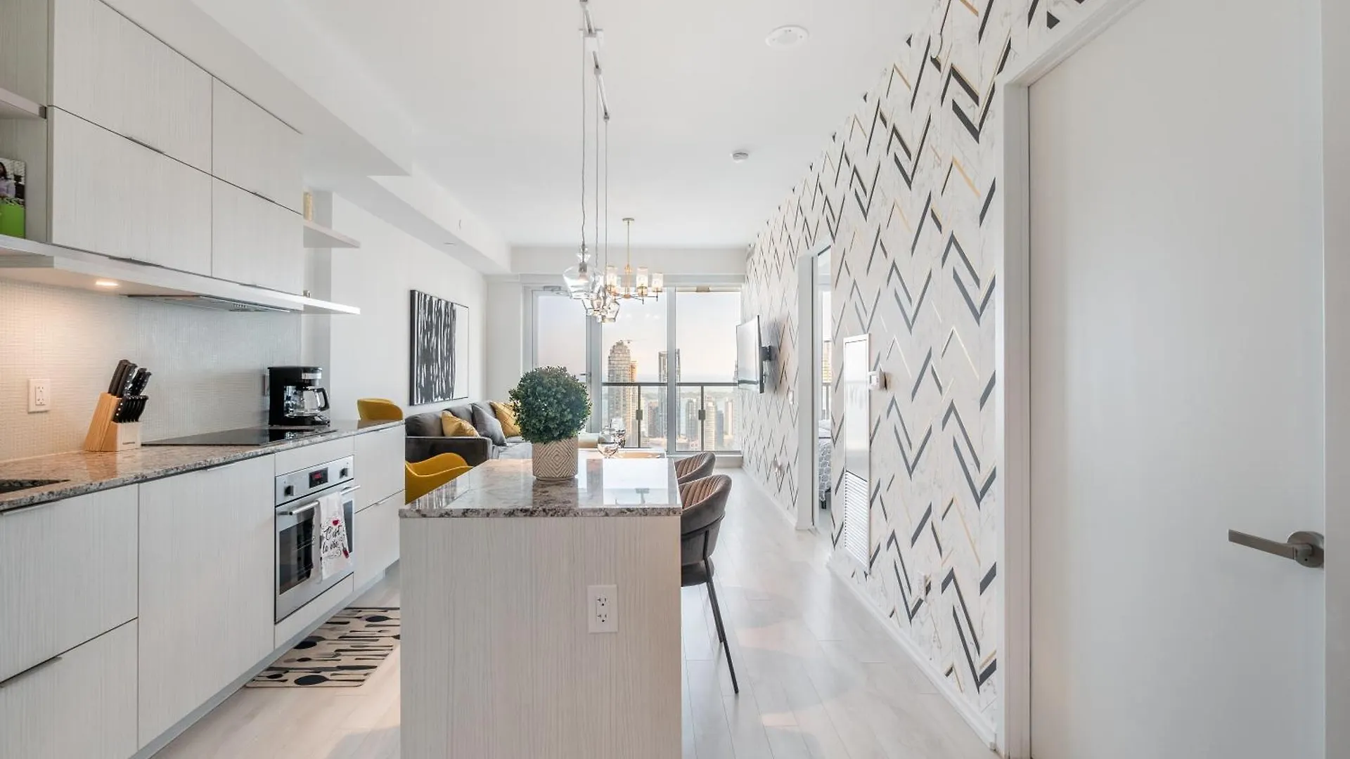 Designer 1Br Suite With Cn Tower, Skyline View Toronto