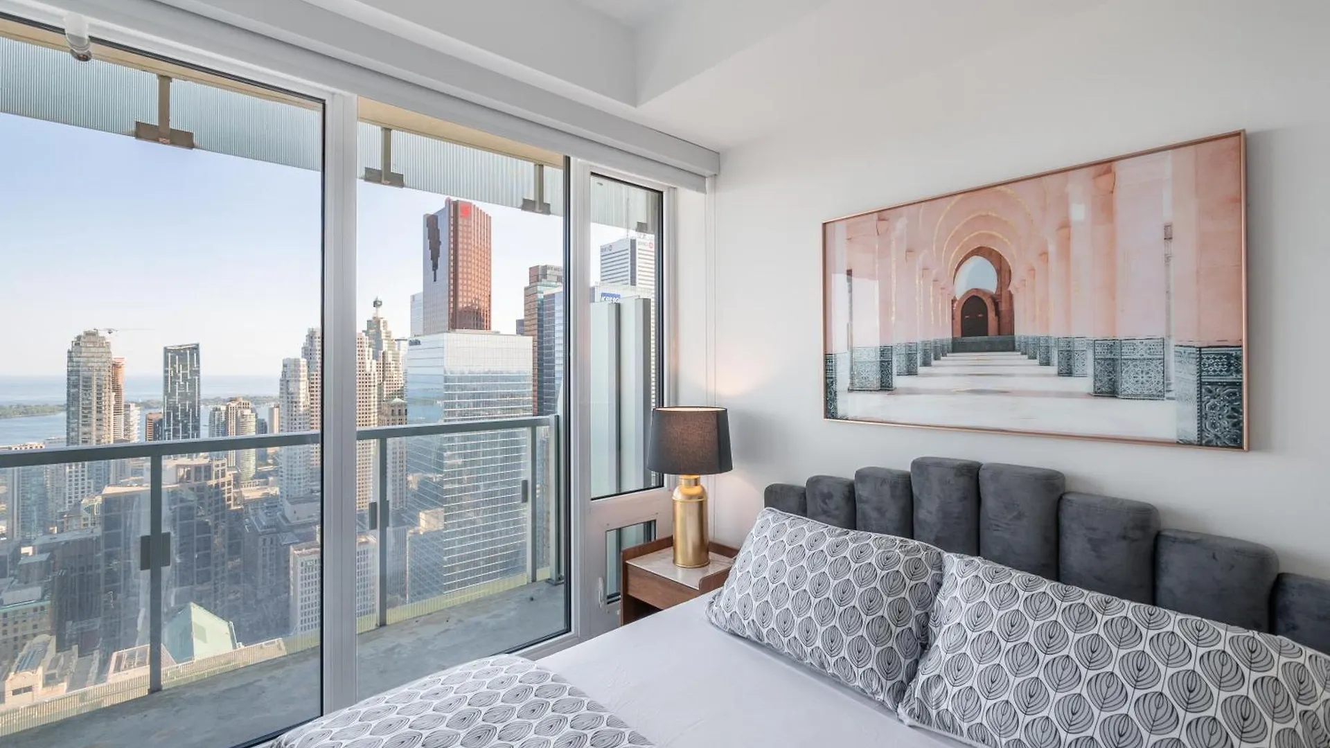 Apartment Designer 1Br Suite With Cn Tower, Skyline View Toronto Canada