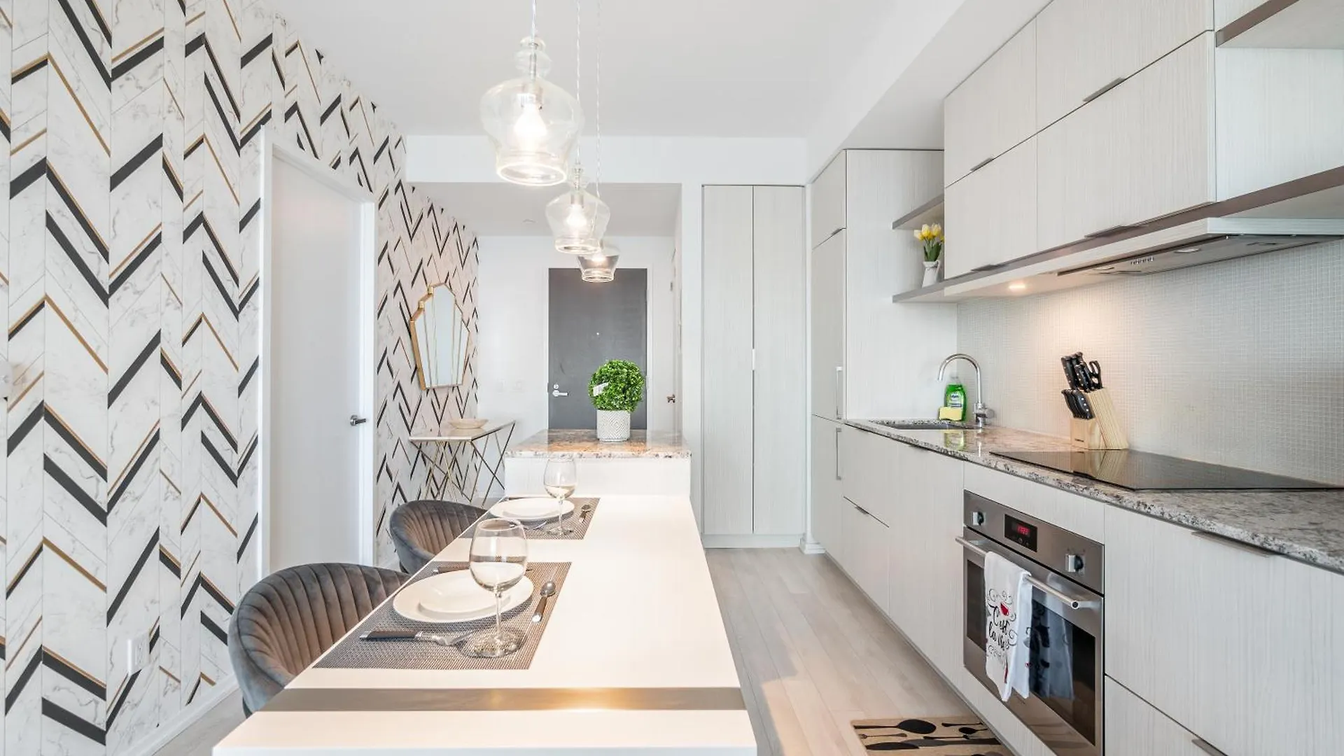 Designer 1Br Suite With Cn Tower, Skyline View Toronto 0*,