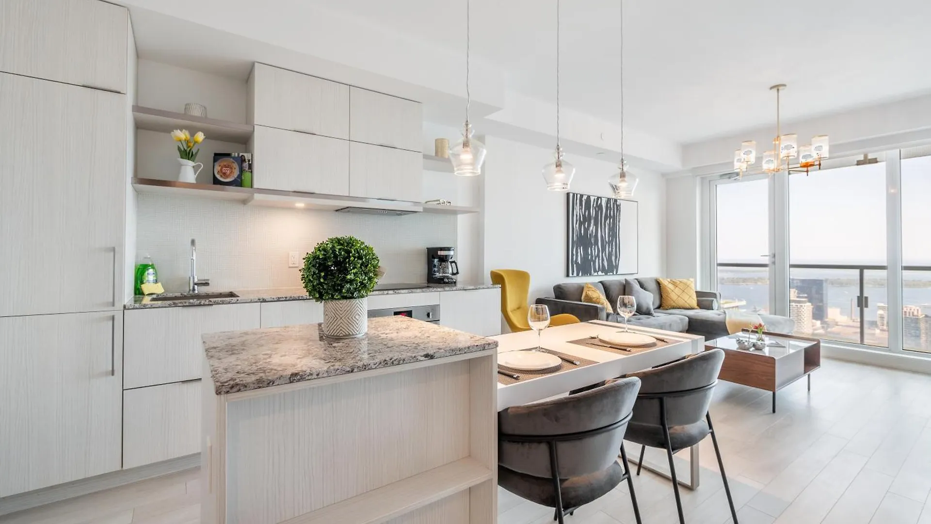 Designer 1Br Suite With Cn Tower, Skyline View Toronto Canada